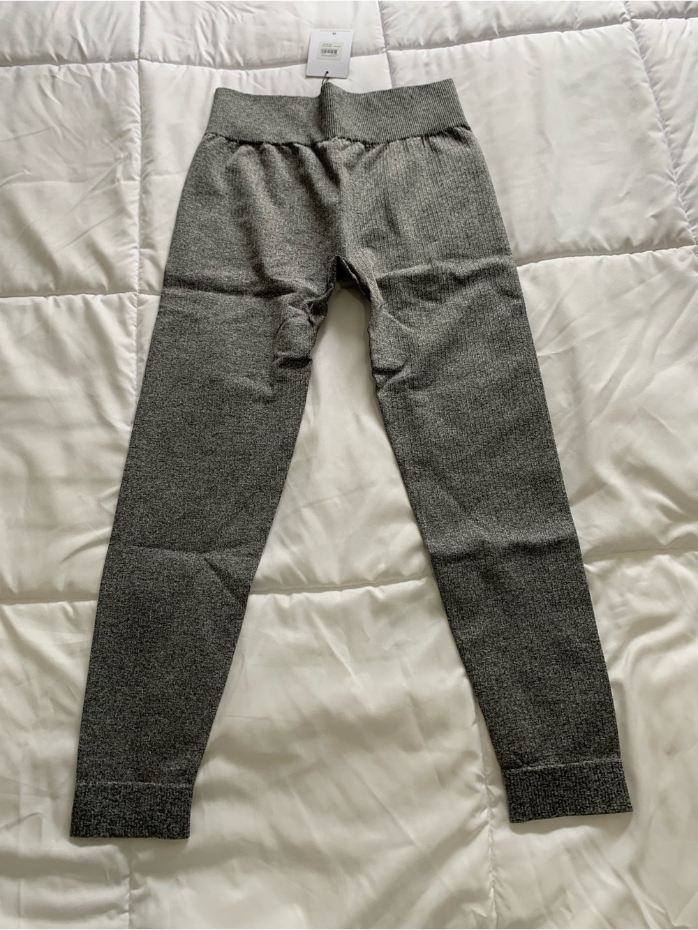 New the Upside Leggings size M